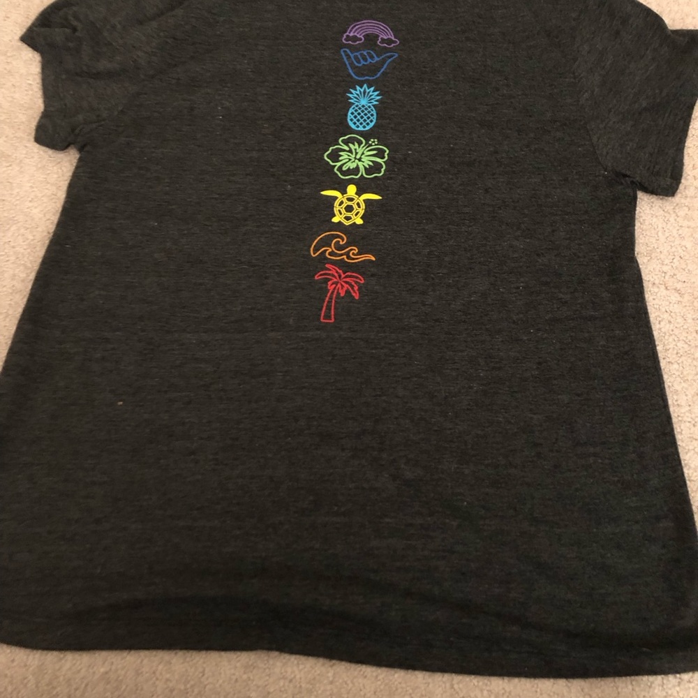 NWOT. T-Shirt by Blue 84. - Picture 6 of 6
